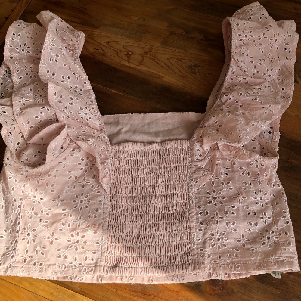 BCBG Flutter Sleeve Crop Top